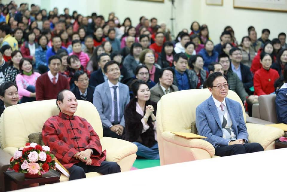 國會政黨聯盟昨天舉行新春團拜，前行政院長張善政（右）應邀出席。 圖：國會政黨聯盟粉絲頁