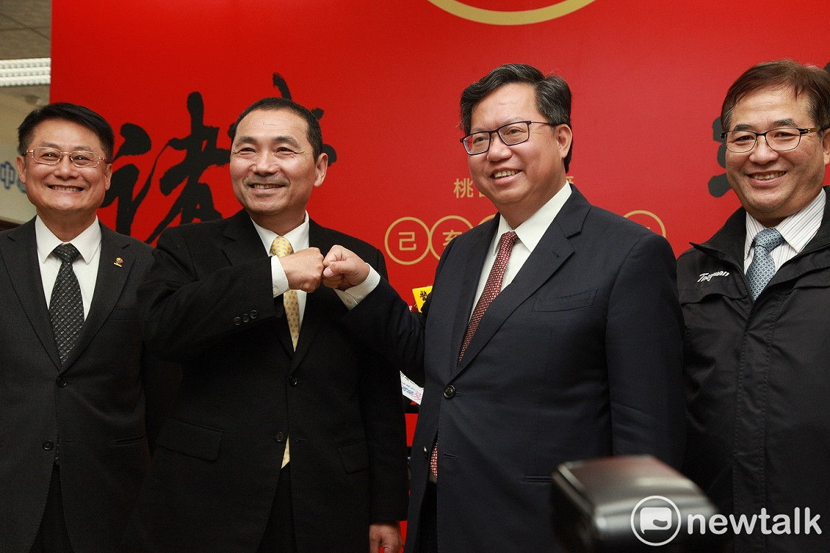 桃園市長鄭文燦與新北市長侯友宜今主持首次的北桃論壇，未來兩市將合作打造北桃一日生活圈。 圖：林昀真/攝