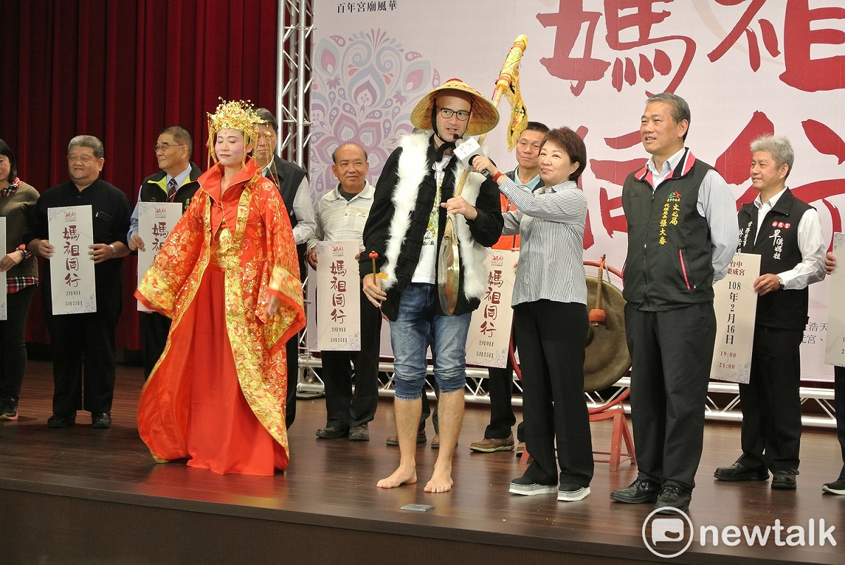 2019台中媽祖國際觀光文化節起跑，神秘嘉賓是藝人吳鳳。 圖 : 唐復年/攝