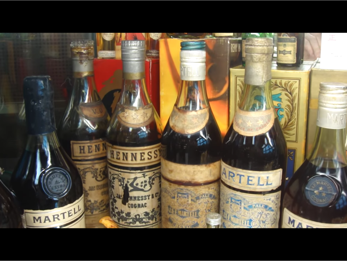 法國葡萄酒與烈酒出口商協會（FEVS）周三表示，中國是法國酒類的第3大外銷市場，但去年的出口總金額卻下滑14.4%，僅達10億歐元。  圖：翻攝自Youtube