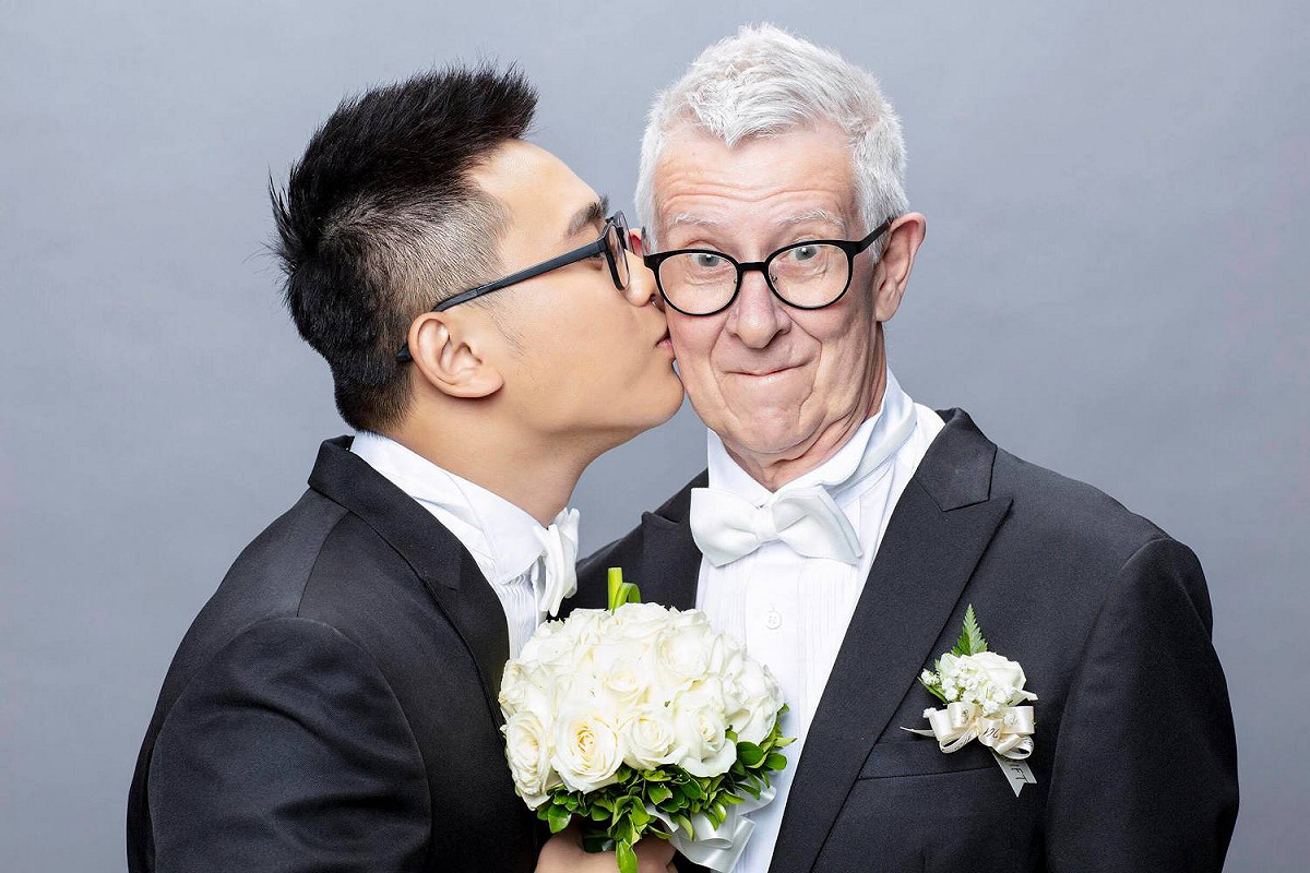 24 歲的苗栗青年趙守泉將要和 75 歲的英國老爹 Andy 在苗栗舉行婚禮，希望網友 16 日能給他們祝福。 圖／趙守泉提供