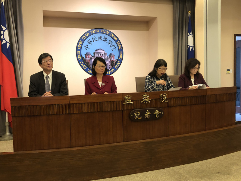 前士林地方法院法官陳梅欽遭檢舉涉不實申報22小時加班時數等違失，監察院15日以嚴重戕害司法形象通過彈劾。 圖 : 中央社