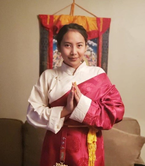 齊美拉莫（Chemi Lhamo）支持圖博獨立運動(藏獨)的立場引發大批中國網友崩潰批評謾罵。 圖：翻攝自齊美拉莫IG