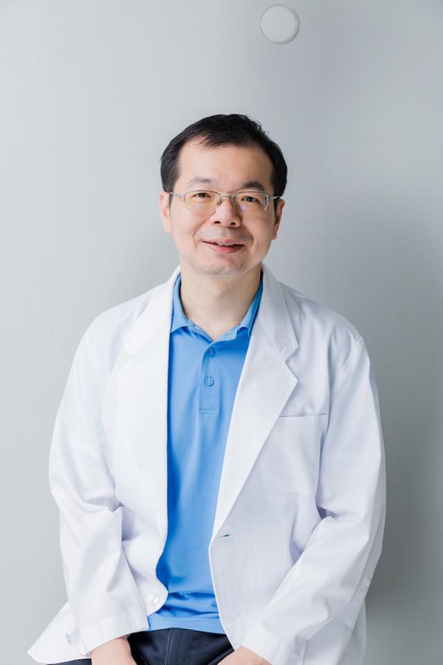 提倡生酮飲食的醫師謝旺穎。 圖：取材自謝旺穎醫師的食療實驗室粉絲頁