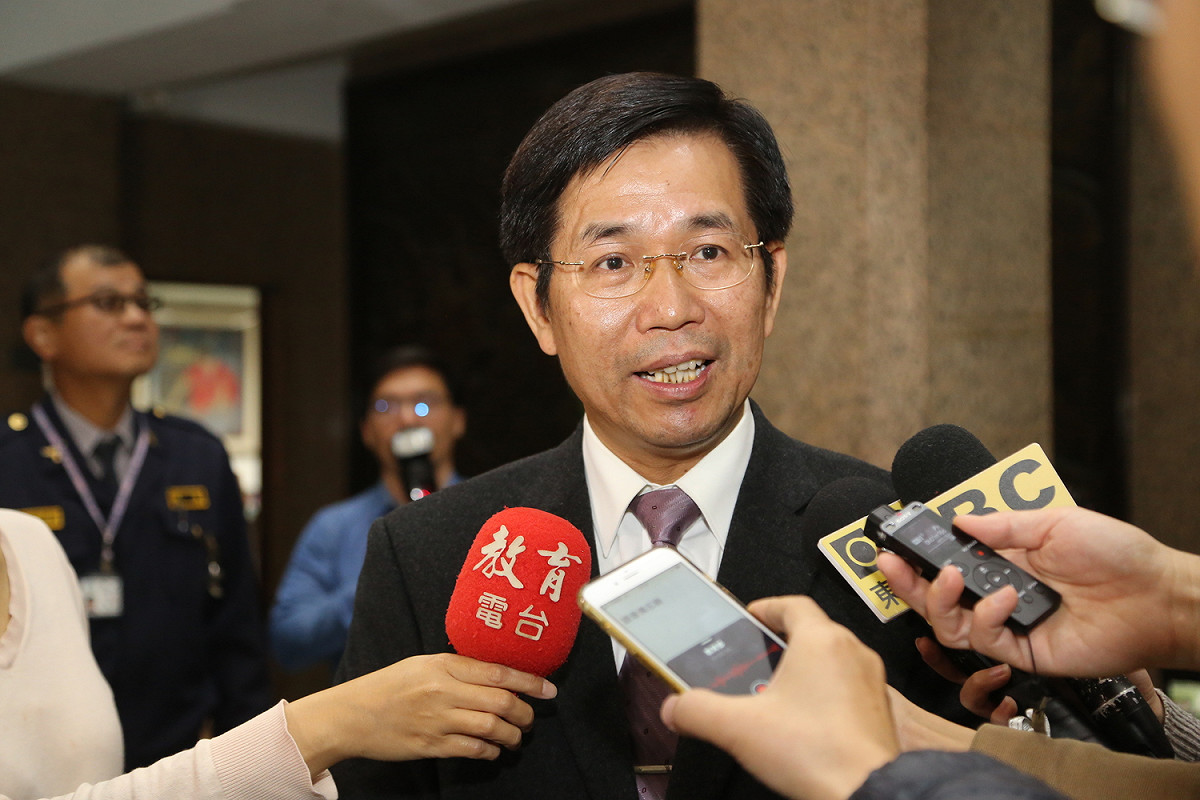 從南延燒 高中生籲終結放榜新聞 教長潘文忠也響應