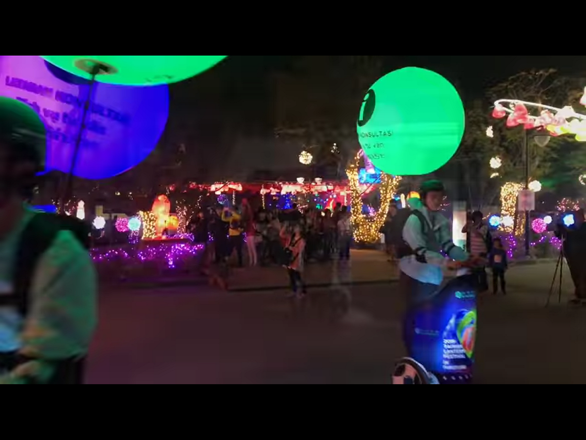 台灣燈會辦公室統計，今天入園人數169萬人次，累計共1005萬參觀人次，突破觀光局原先預估的800萬人次。 圖：翻攝自台灣燈會臉書