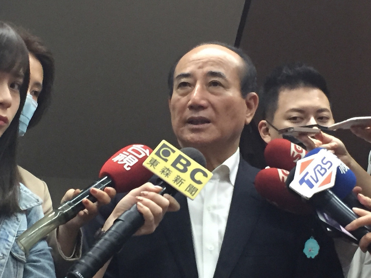 前立法院長王金平２日於鎮江會館接受媒體訪問。 圖：趙婉淳／攝