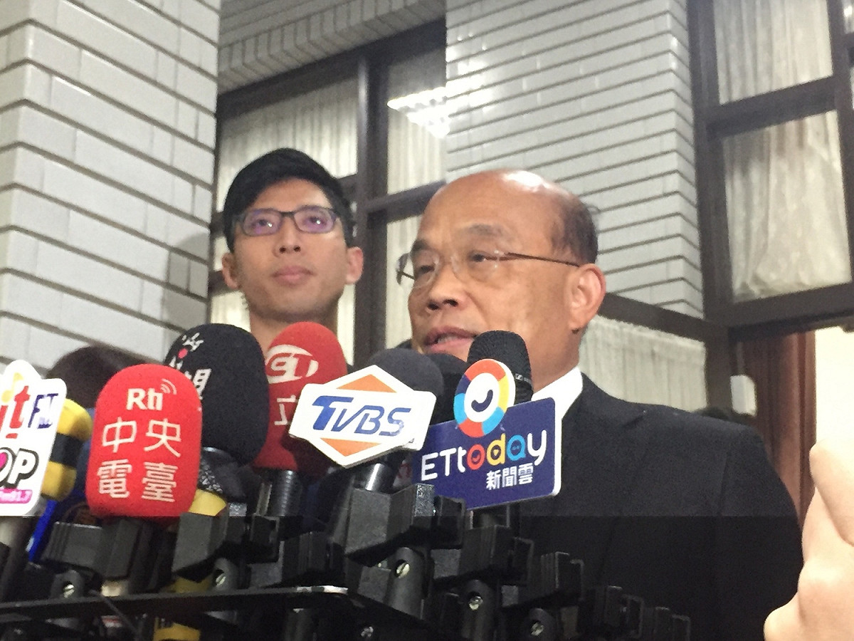 行政院長蘇貞昌８日赴立法院經濟組備詢。 圖：趙婉淳／攝