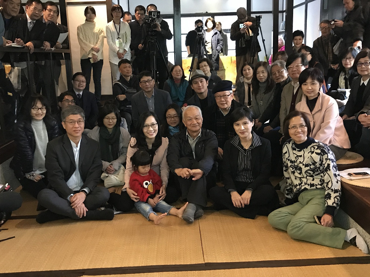 文化部長鄭麗君今（8）日上午出席作家吳晟越南文本新書發表會。 圖：國立台灣文學館／提供