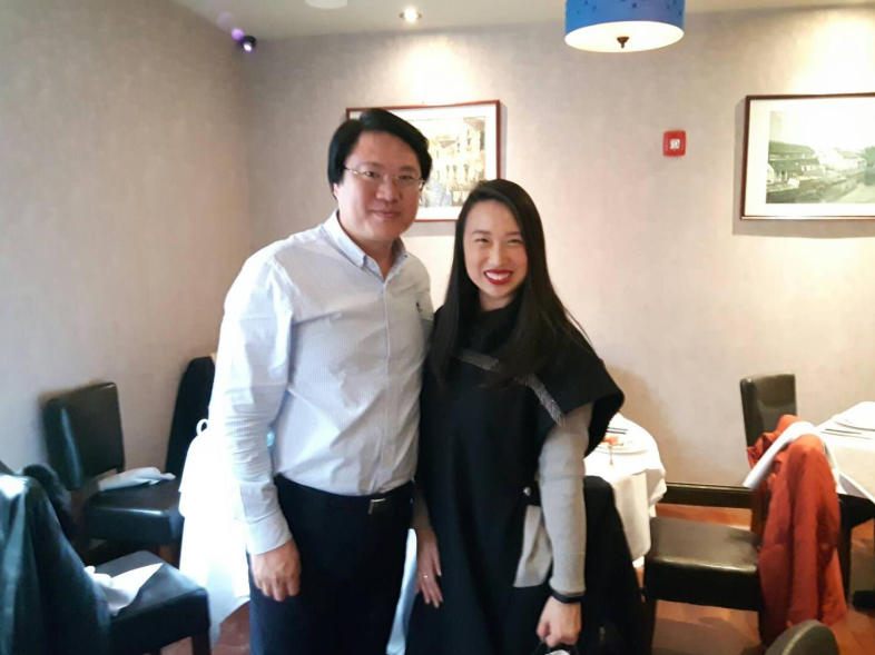 基隆市長林右昌今天與首位出自曼哈頓的台裔紐約州眾議員牛毓琳會面。牛毓琳特別關切社福議題，也稱讚敬佩基隆市補助老人做全口假牙的福利政策。 圖：翻攝自基隆市政府網站