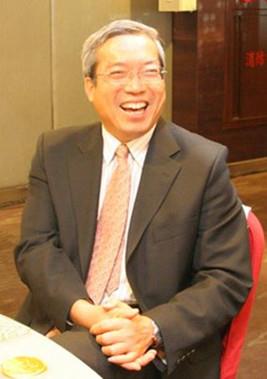 財信傳媒董事長謝金河表示，投資店面不再一本萬利。 圖：翻攝謝金河臉書