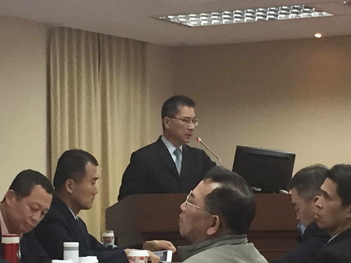 內政部長徐國勇13日到立法院內政委員會備詢。 圖：趙婉淳／攝