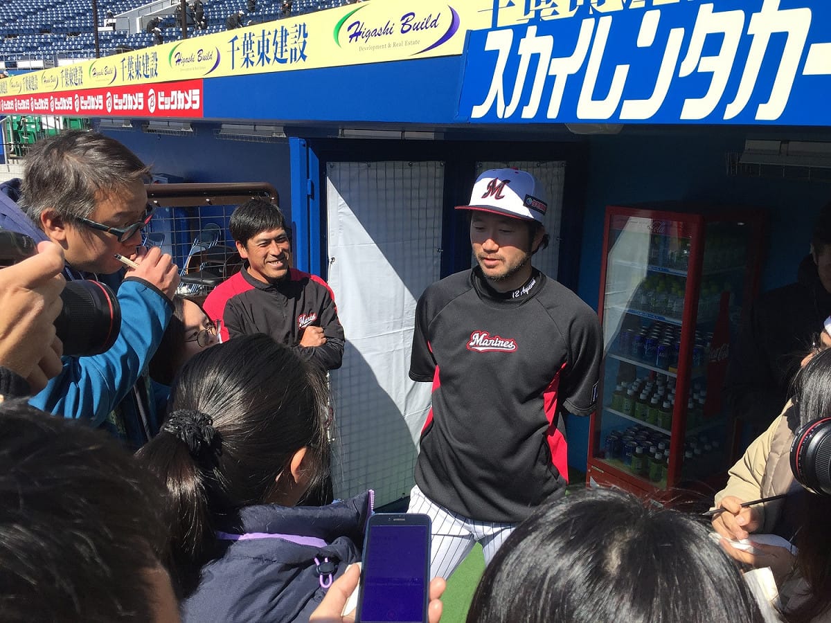 石川步接受台灣媒體訪問。 圖／吳政紘攝