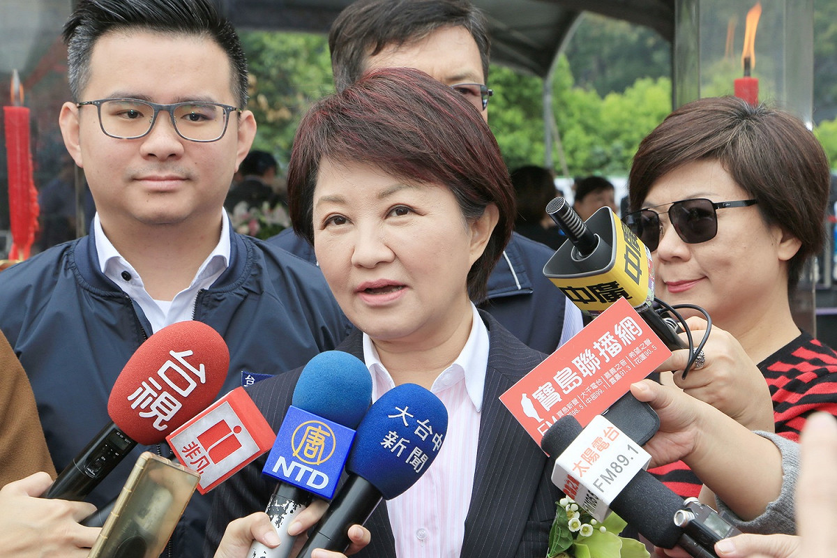 市長盧秀燕指出，中部這幾天的空品狀況，應優先降載，但中火機組運轉卻不減反增，對此現象她要表示抗議，也再次呼籲中央一定要一視同仁。 圖：中市府新聞處/提供