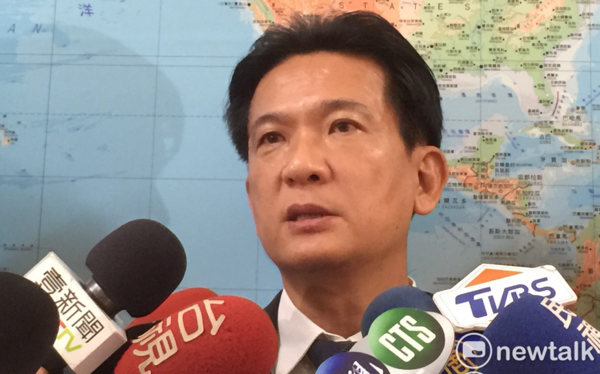 立榮飛東沙受阻 林俊憲：應改派軍方C130運輸機