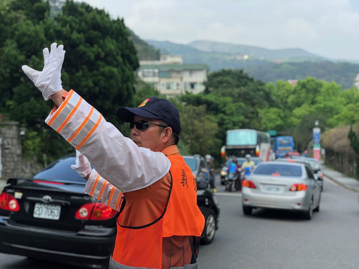 台北市政府今（27）日呼籲欲上山賞海芋之民眾多利用大眾運輸工具。 圖：台北市政府／提供