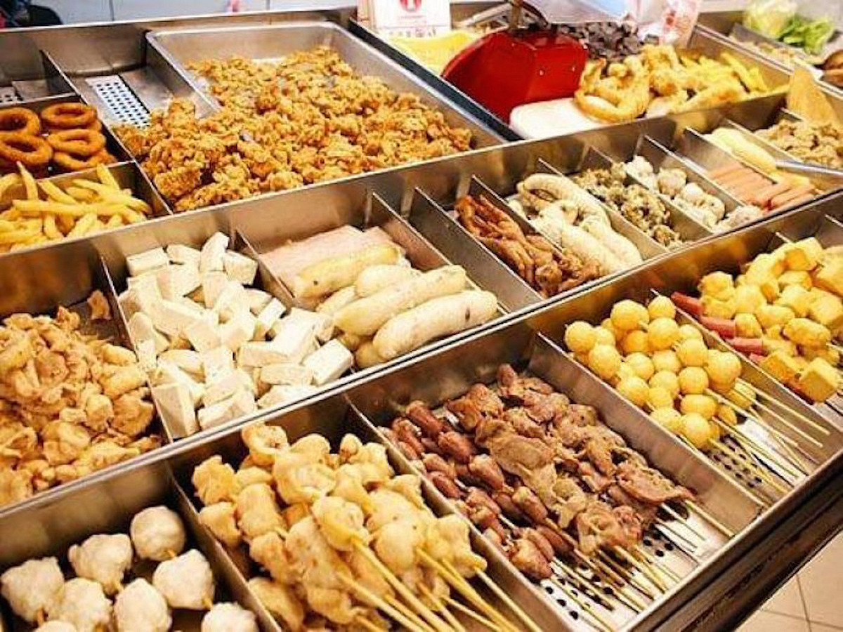 原 PO 在 PTT 「 Gossiping 」看板好奇詢問，鹽酥雞每間店口味都不盡相同，要點什麼食材，才能吃得出店家的實力？ 示意圖／翻攝自爆廢公社