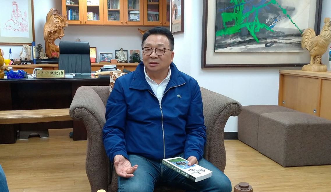 不管未來民進黨誰出線，陳歐珀強調，他一定會支持候選人與總統。 圖:陳佩君/攝