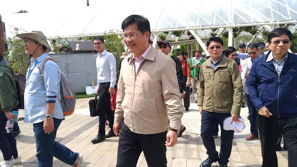 交通部長林佳龍參觀台中花博。 圖：台中市政府/提供