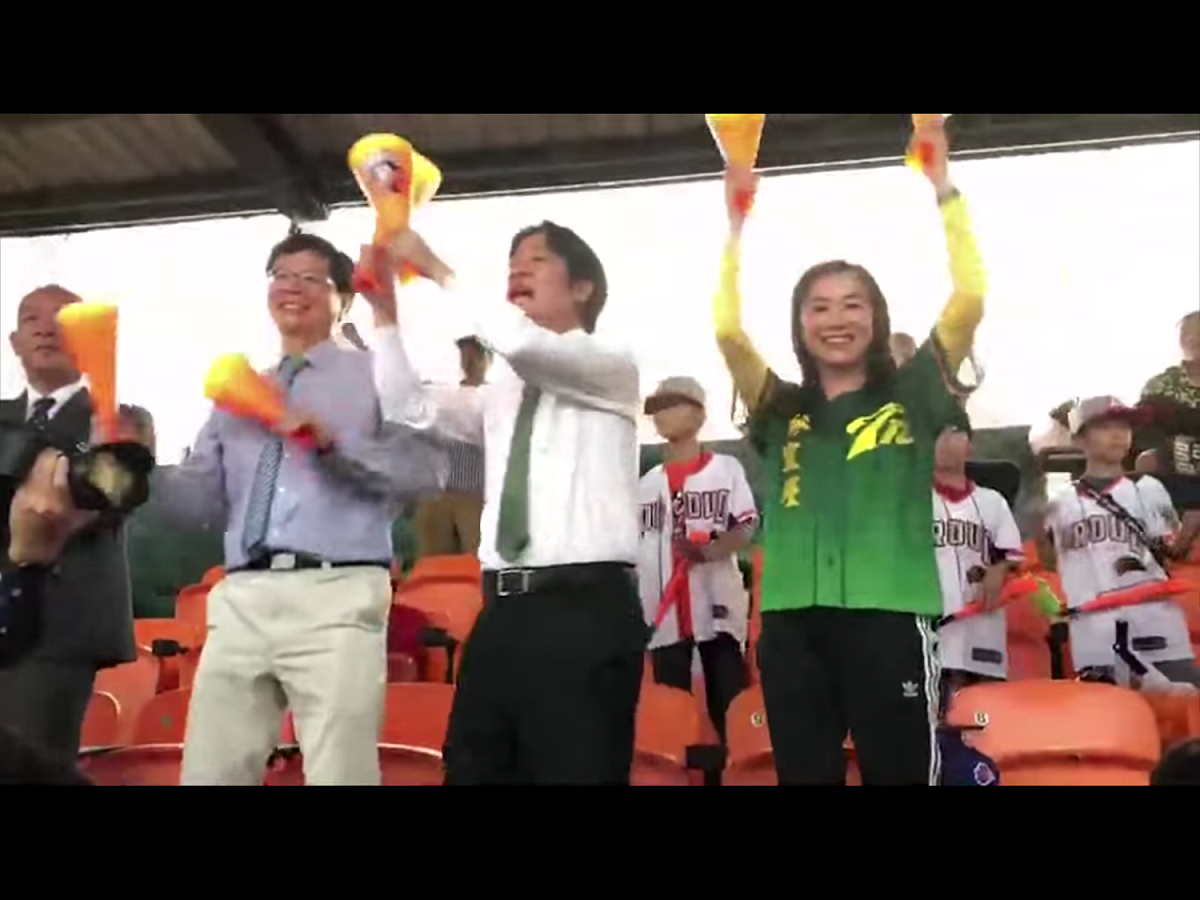 賴清德並提到，除了棒球，台灣各項體育運動表現也愈來愈好，最近有幾位運動員，像是王柏融、李智凱、戴姿穎、謝淑薇等等，在國際上優異的成績，都深深振奮著我們。 圖：翻攝自賴清德臉書