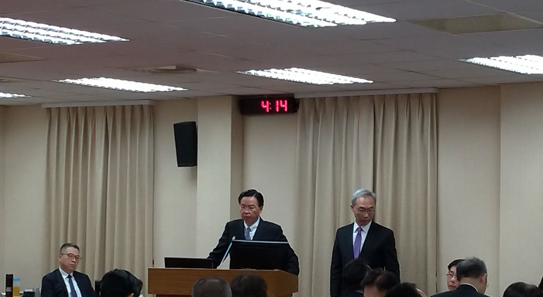 吳釗燮今天前往立法院備詢。 圖:陳佩君/攝
