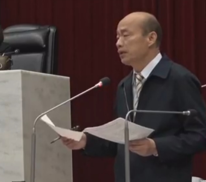 高雄市長韓國瑜進議會進行施政報告並備詢。 圖：翻攝自高閔琳市議員臉書