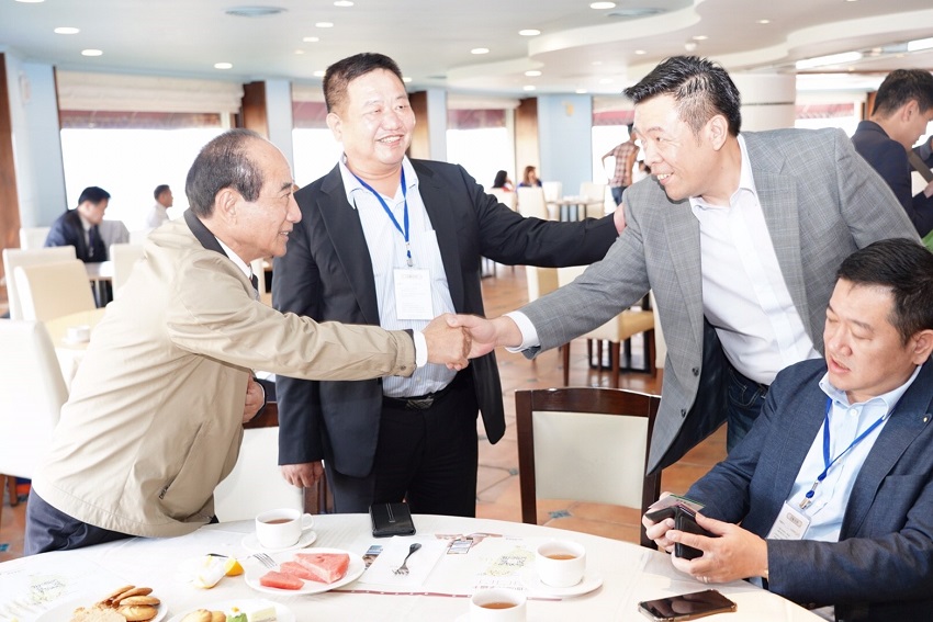 前立法院長王金平下午前往墾丁福容飯店參加全國地方議會議長、副議長聯誼座談會。 圖：王金平辦公室提供
