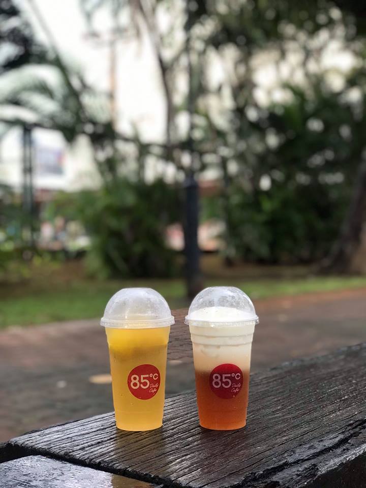 85˚C 主打檸檬飲品第二杯半價優惠。 圖：取自85度C臉書粉絲團