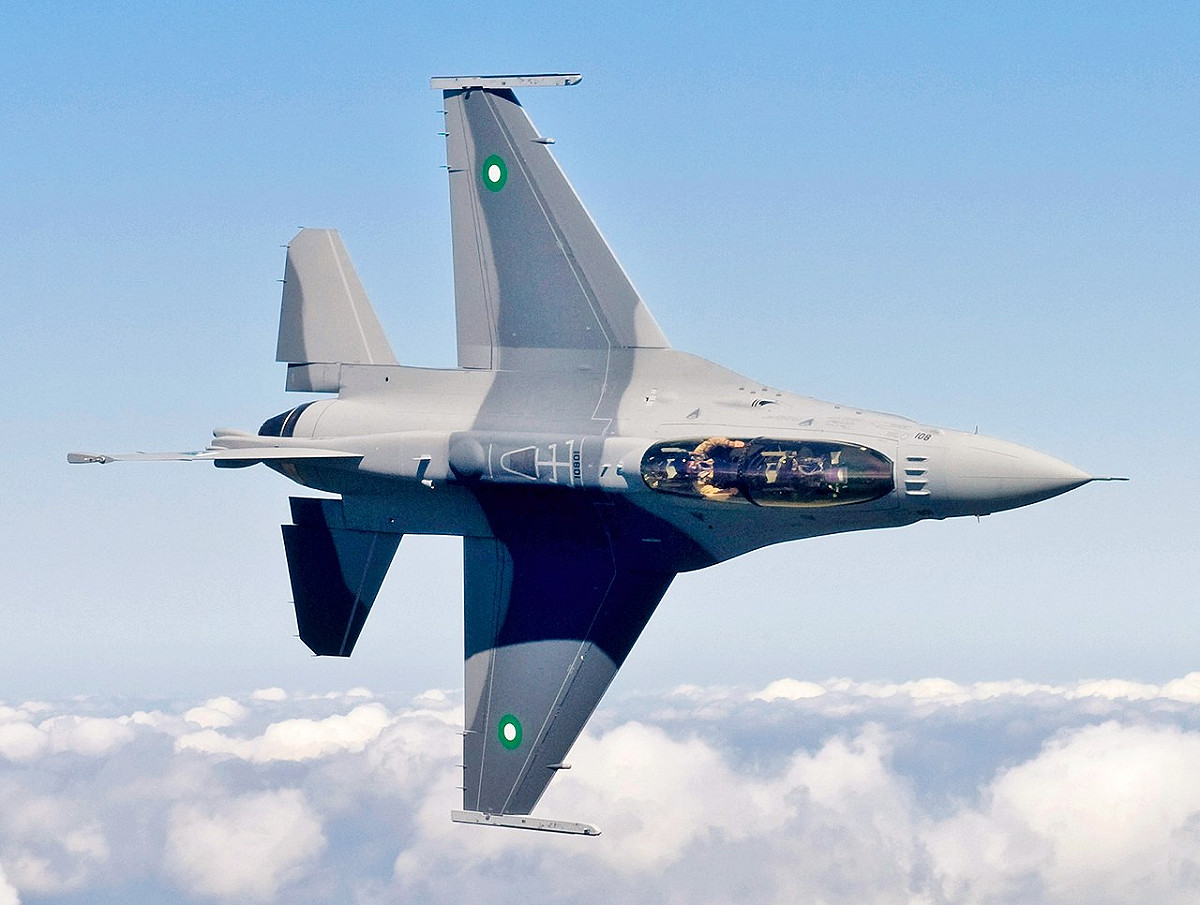 印度空軍宣稱在2月擊落一架巴基斯坦F-16戰機，但美國媒體報導，美方人員最近清點巴國的F-16未發現短少。印度空軍昨晚發布聲明駁斥報導，堅稱擊落巴國1架F-16。 圖：翻攝維基百科