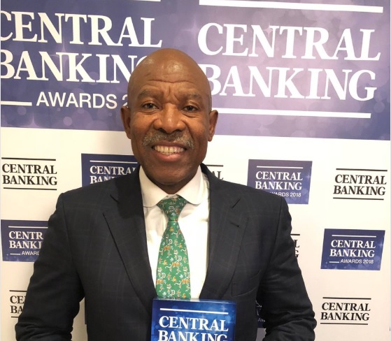 國際貨幣基金（IMF）指導委員會主席丹雅格（Lesetja Kganyago）。 圖：翻攝自Lesetja Kganyago推特