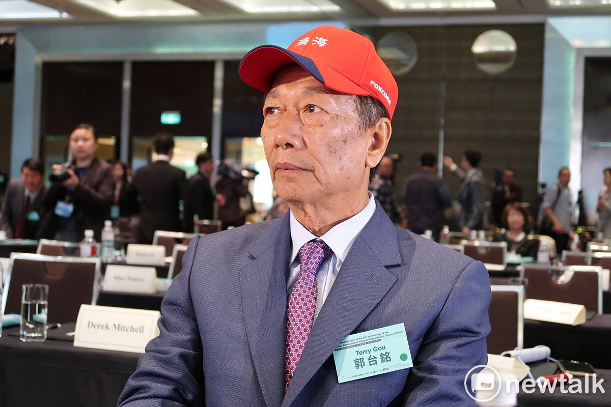 鴻海董事長郭台銘突然鬆口有意角逐2020總統選戰，引發輿論論戰。 圖：林朝億/攝 （資料照）。