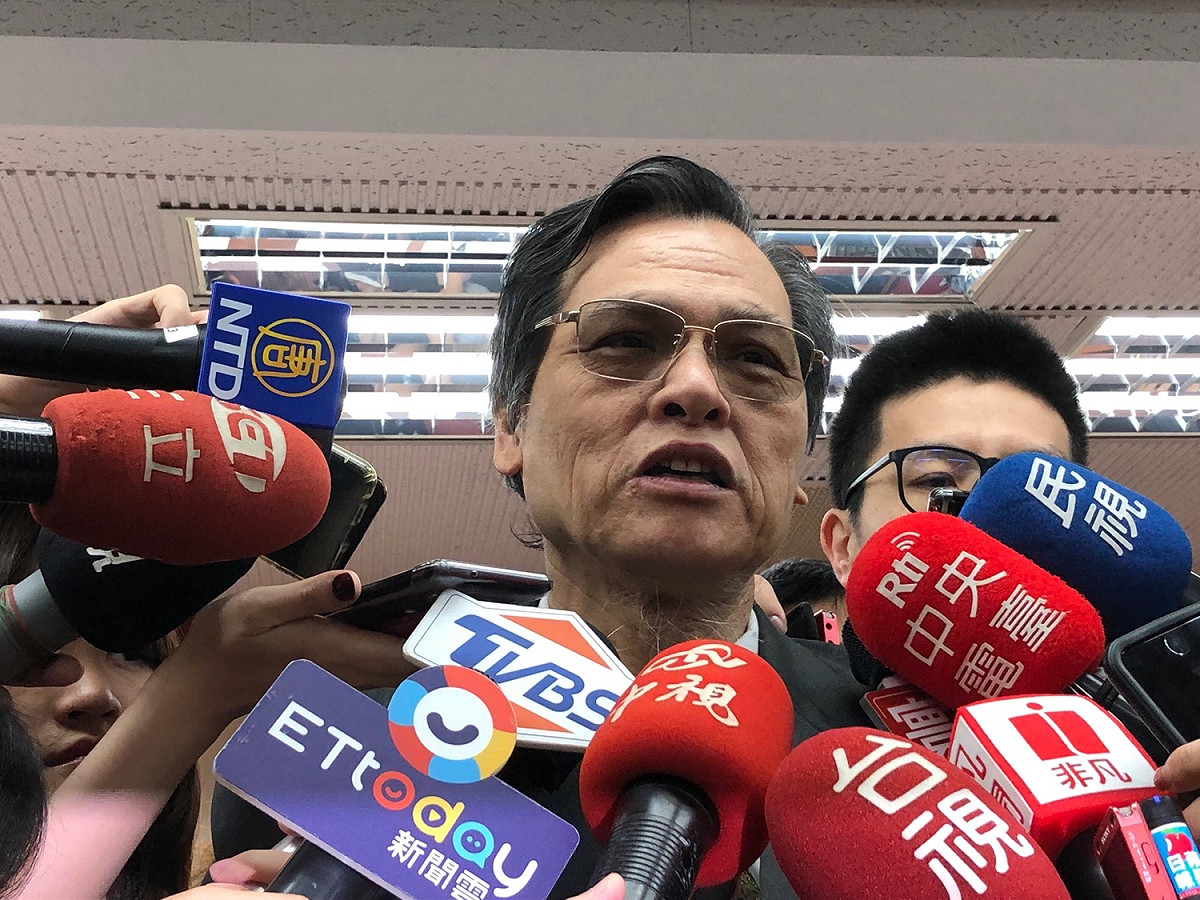 陸委會主委陳明通今天出席立法院內政委員會進行專案報告並備詢。 圖：趙婉淳／攝