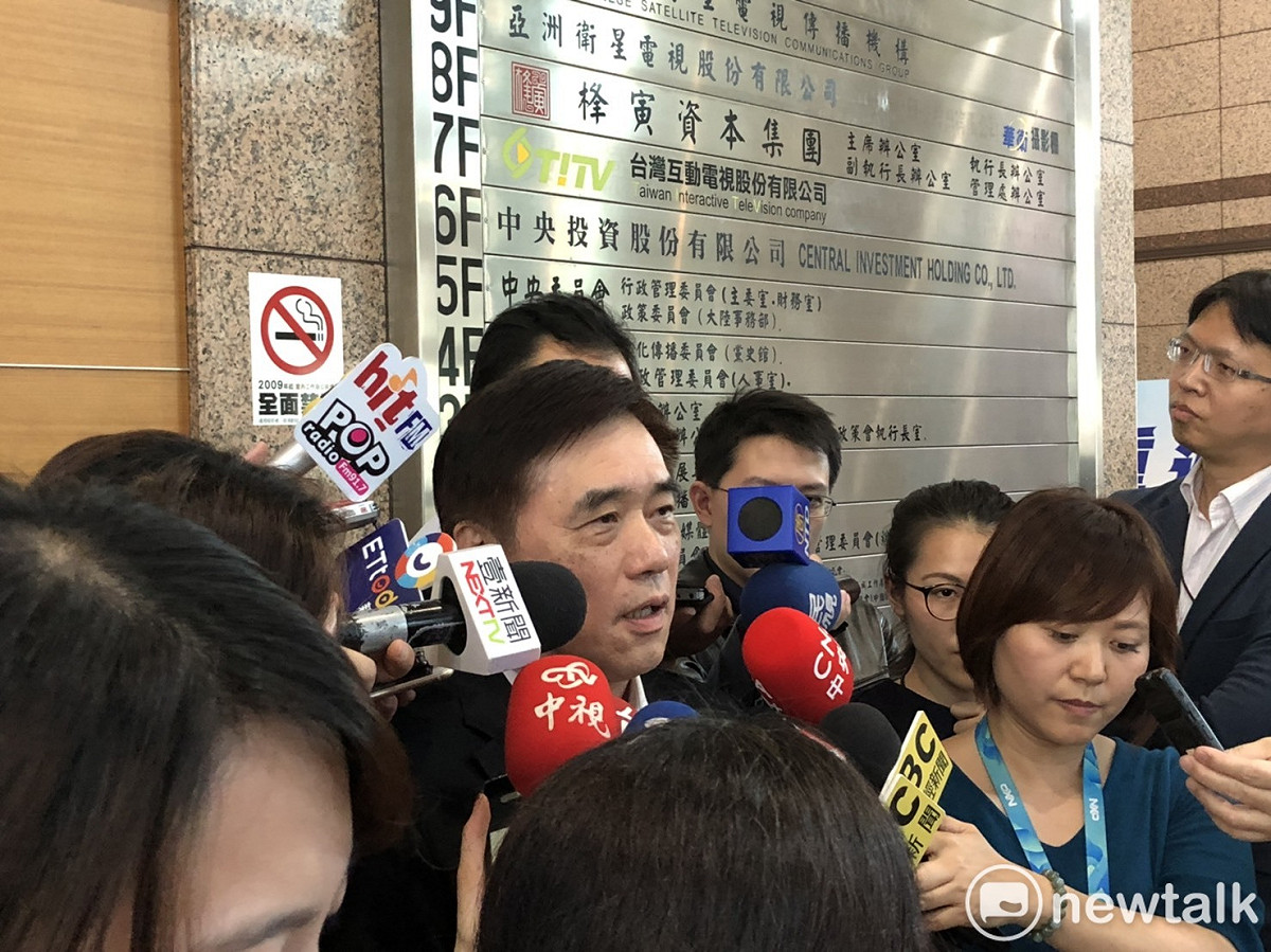 外傳國民黨副主席郝龍斌是勸進的主要人物之一，但郝龍斌今（17）天受訪指出，「老實講沒有」。 圖：謝莉慧/攝