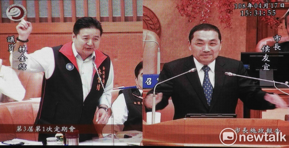 侯友宜今天被市議員林金結質詢，提前宣布要實施敬老卡可扣點搭捷運。 圖：王峻昌／攝
