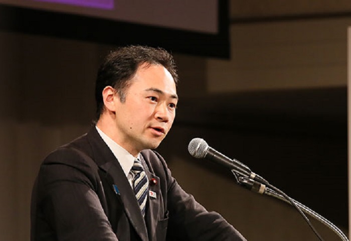 日本財務副大臣、眾議員鈴木馨祐表示，自由民主的台灣絕不能被共產獨裁的中國侵略。 圖：翻攝suzukikeisuke.jp網頁