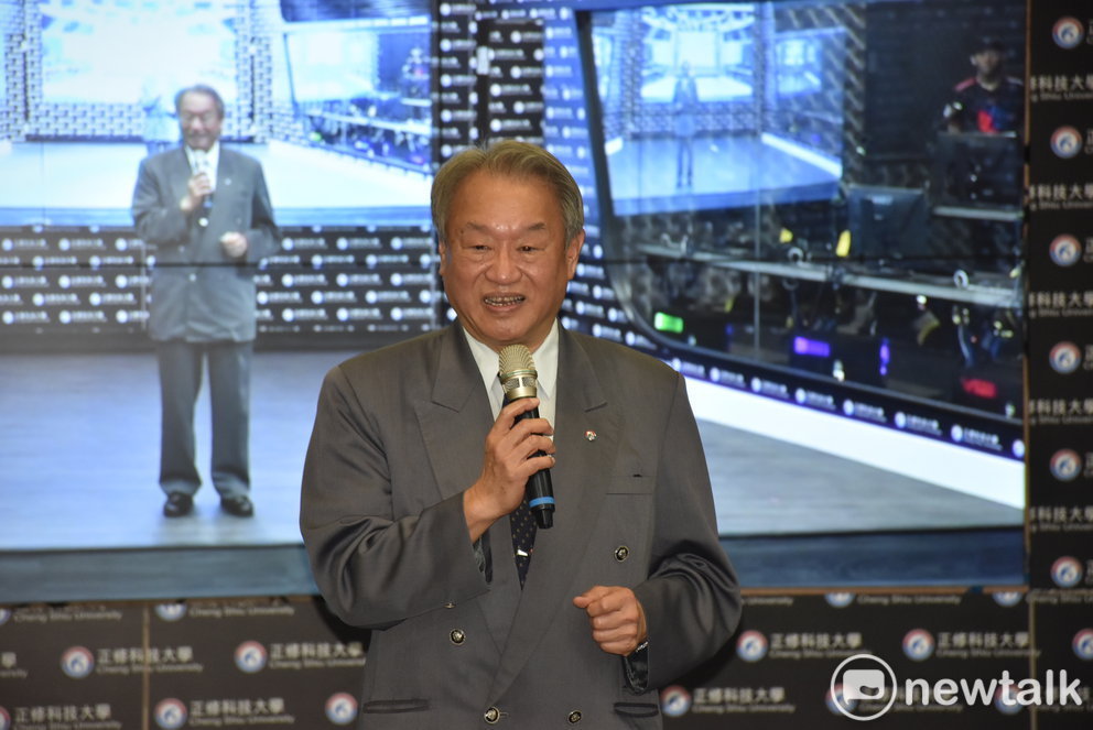 正修科大校長龔瑞璋將規劃電競產業相關課程，培育電競好手。 圖：孫家銘／攝