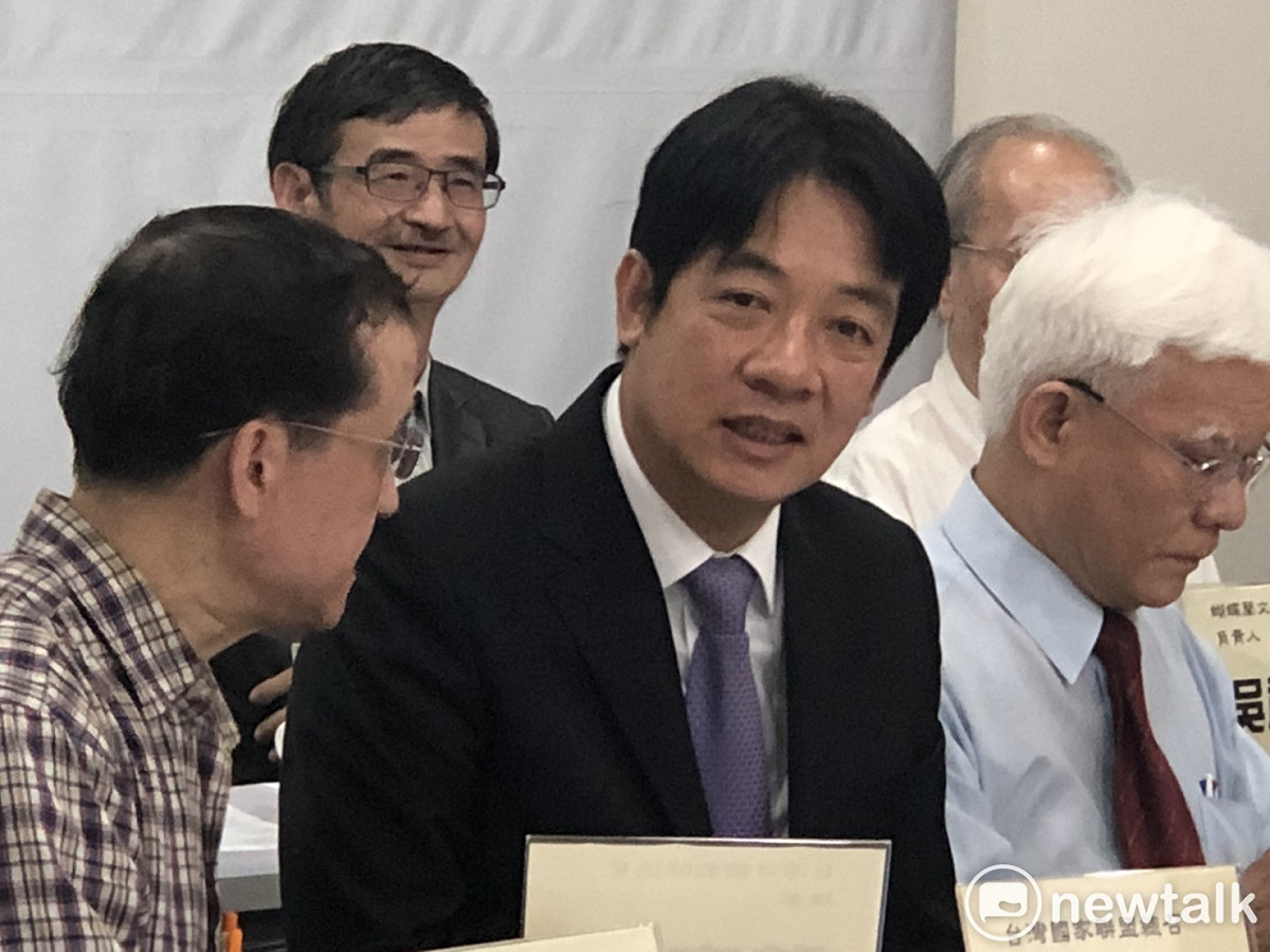 賴清德25日參加本土社團活動，因同台的作家吳祥輝嗆辣發言而受到波及，賴陣營忙切割，強調要打典範級初選初衷不變。 圖：謝莉慧/攝，資料照片