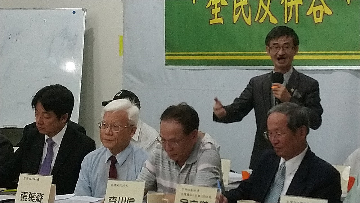 曾指控台北市長柯文哲涉器官仲介的作家吳祥輝指出，他反對中國併吞台灣，反對蔡英文併吞賴清德。 圖：北社提供