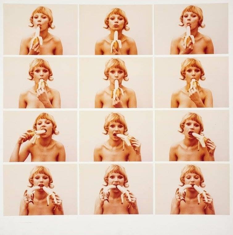 知名藝術家Natalia LL於1973年拍攝的「消費者藝術」攝影作品遭到撤展，在波蘭引發抗議。 圖：翻攝自Extortion13 ‏推特
