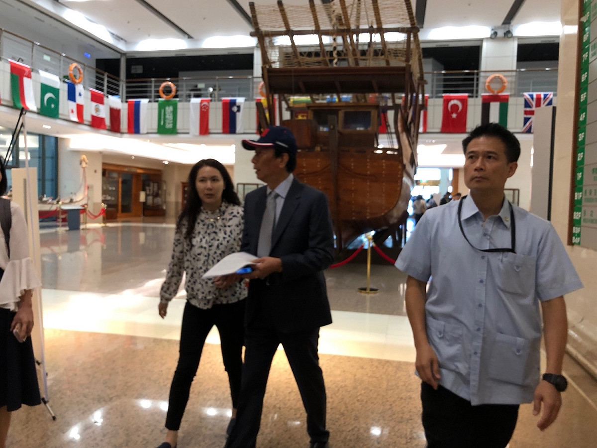 鴻海董事長郭台銘上午參加馬英九基金會舉辦的經濟論壇。 圖：趙婉淳／攝
