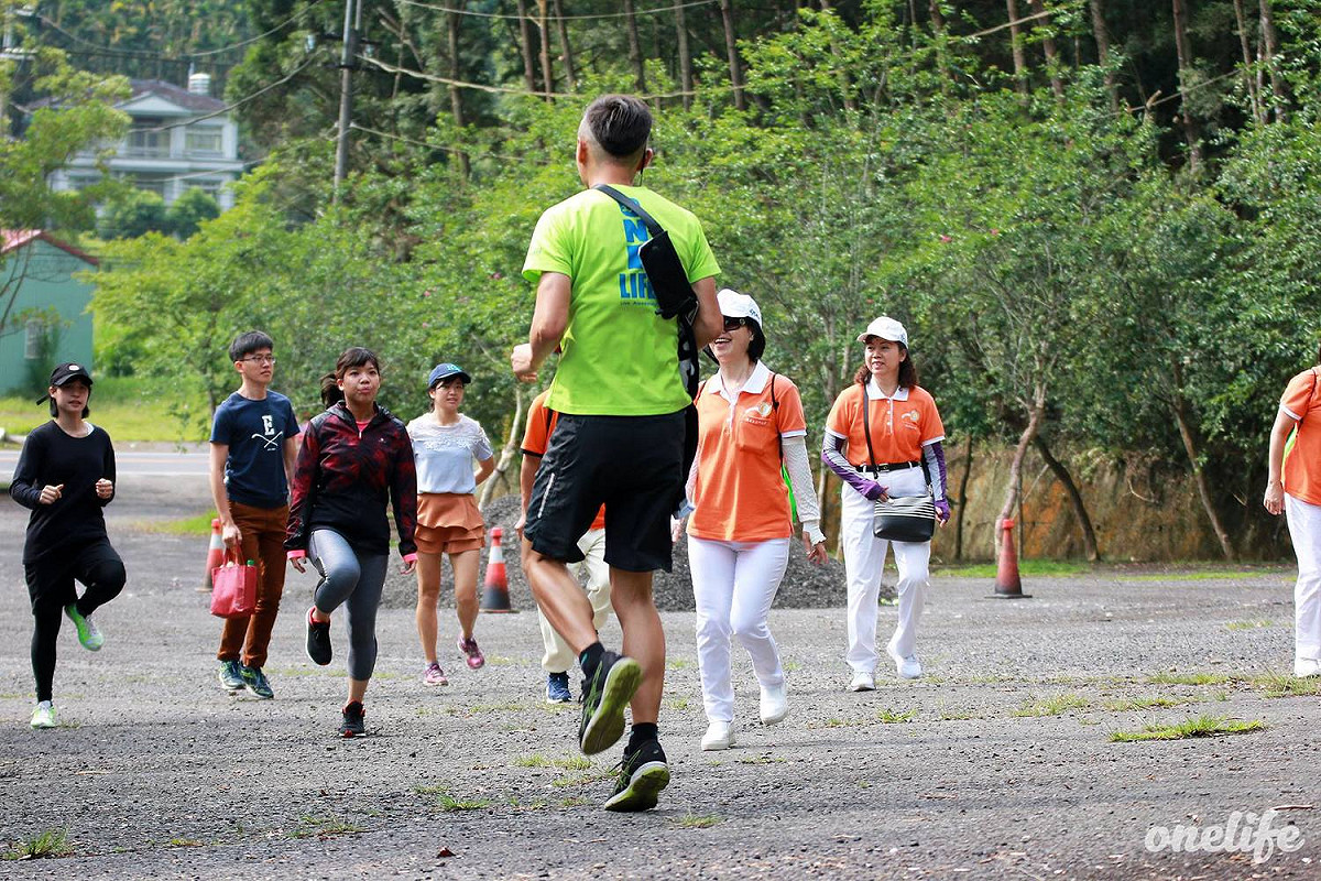 日月潭旅宿業者推零廢棄淨山路跑，4月28日於南投知名日出景點金龍山舉行。 圖：取自onelife官方臉書粉絲團
