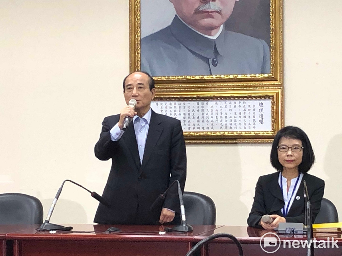 會後由王金平在文傳會主委程美華陪同下召開記者會。 圖：趙婉淳／攝