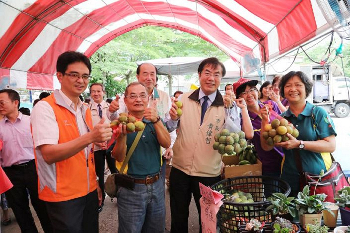 為推廣左鎮在地農特產品及特色觀光資源，台南市政府舉辦白堊節產業文化活動，熱情邀請各地民眾參與。（黃博郎攝）