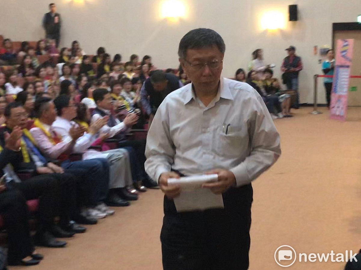 台北市長柯文哲今日出席北市國際護師節慶祝大會暨績優護理人員頒獎典禮。 圖：周煊惠 ／攝