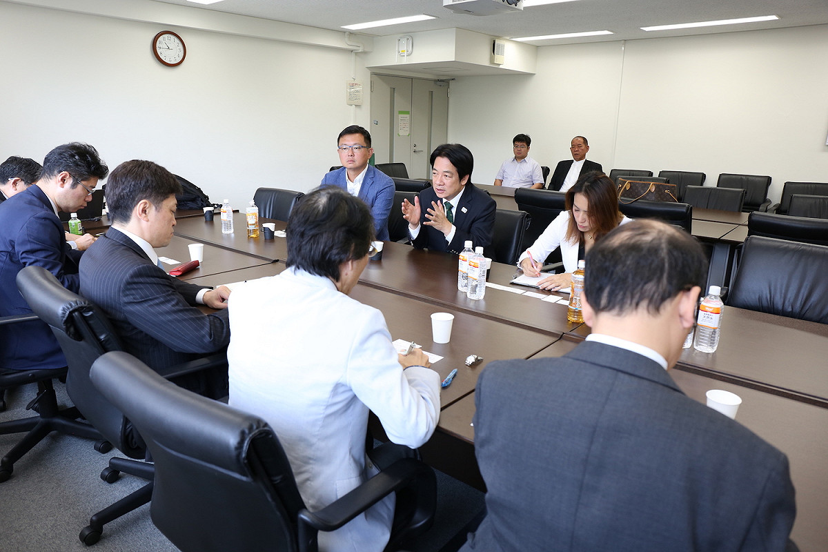 針對日本五縣食品進口問題，賴清德主張利用一兩年時間，日本與台灣政府在此議題做更多的宣傳說明，讓台灣社會可以接受，屆時水到渠成就可妥善解決此問題。 圖：賴清德辦公室/提供