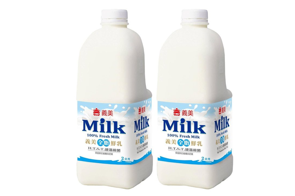 好市多販售「義美全脂鮮乳 2L*2 入」疑似有效期限未到就發生變質，昨（ 11 ）日起全面預防性下架，並待供貨商追查原因。 圖／翻攝自Costco好市多 (資料照片)