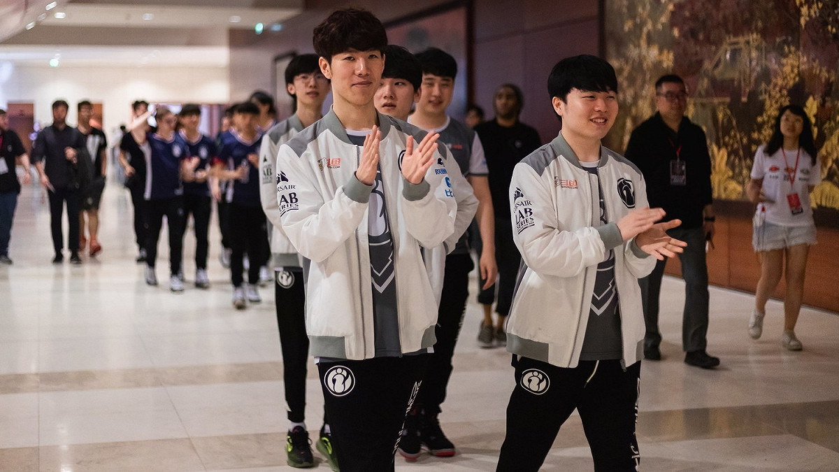 LPL代表Invictus Gaming（IG）出色的表現引發網友熱烈討論 圖：翻攝自 LoL Esports Photo Flickr
