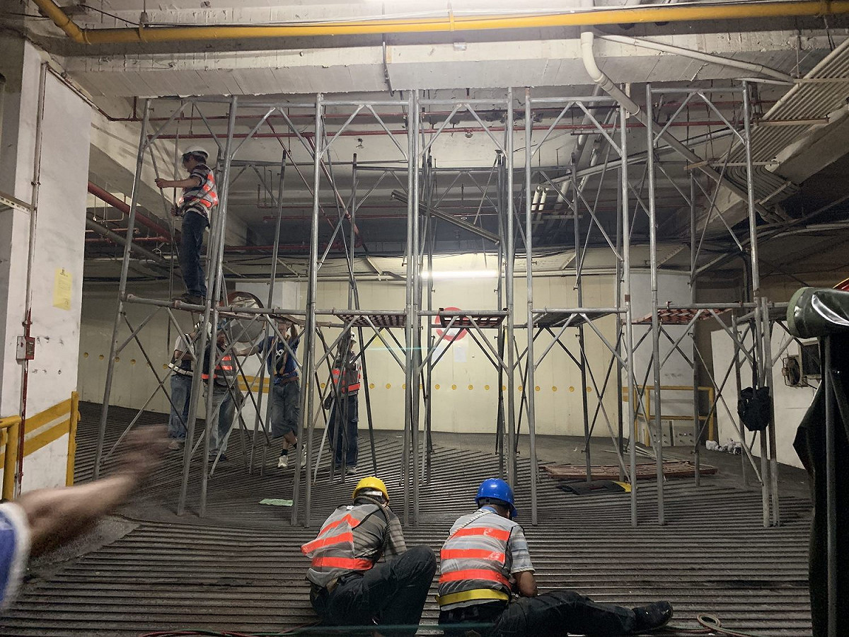 北市建管處今日執行永順大樓停車場強拆。 圖：北市建管處 / 提供