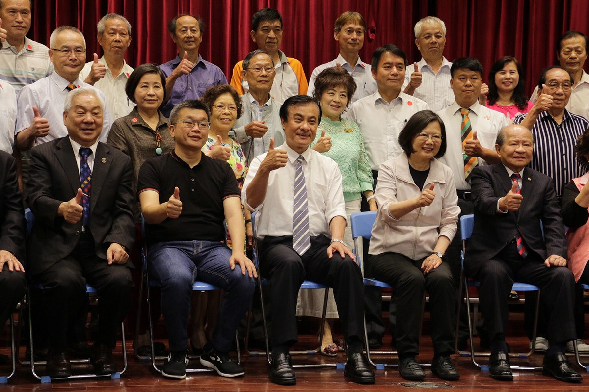 蔡英文到台中大甲，立法院正副院長都到場相挺。 蔡其昌辦公室/提供