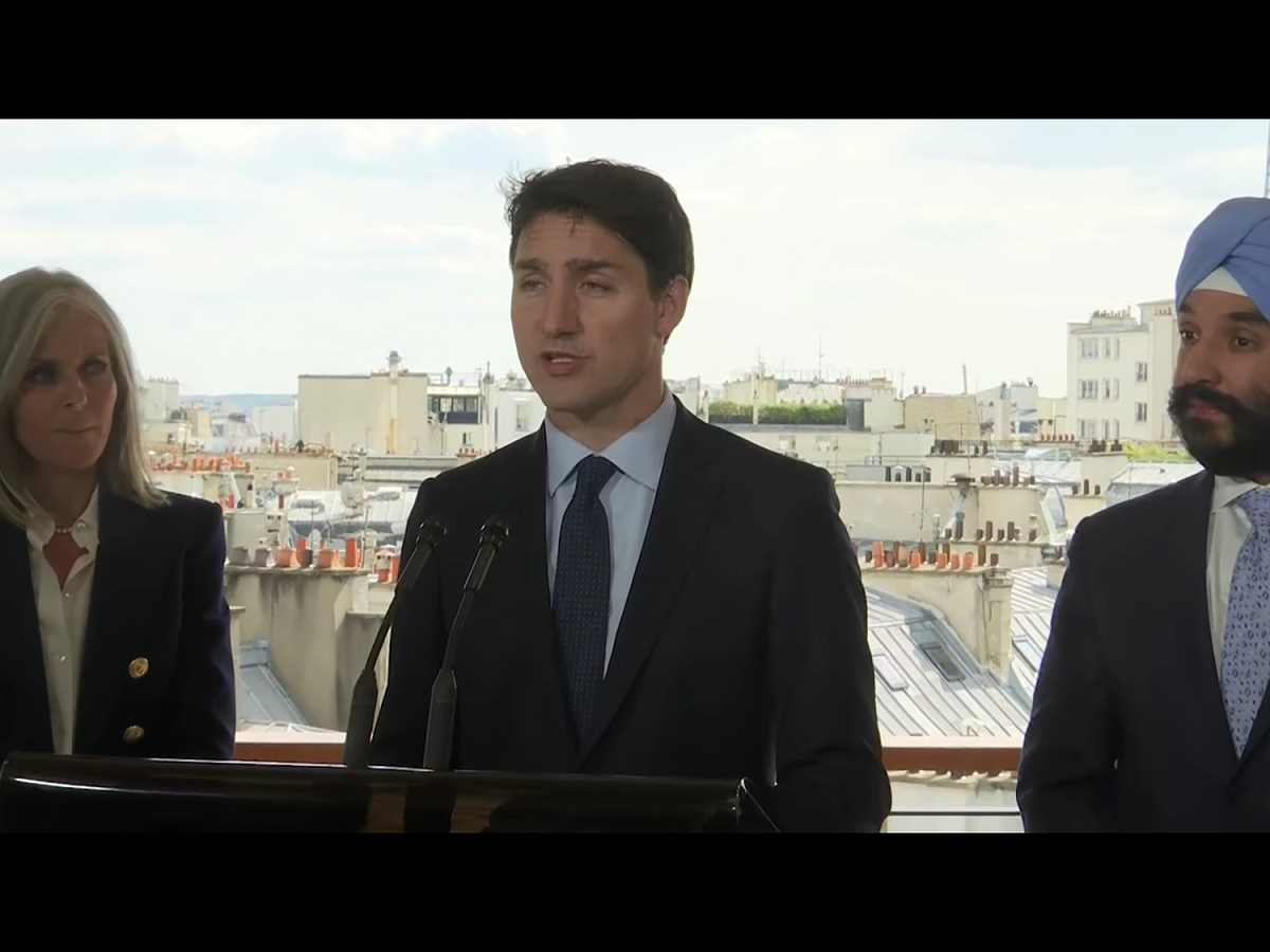 加拿大總理杜魯道（Justin Trudeau）今天表示，兩名加拿大公民在中國遭逮捕一事「令人無法接受」，誓言對抗北京此一不公平的對待。 圖：翻攝自Youtube